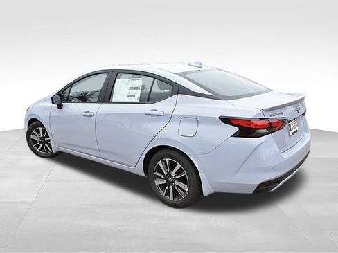 New 2025 Nissan Versa SV w/ Trunk Package FWD image 5