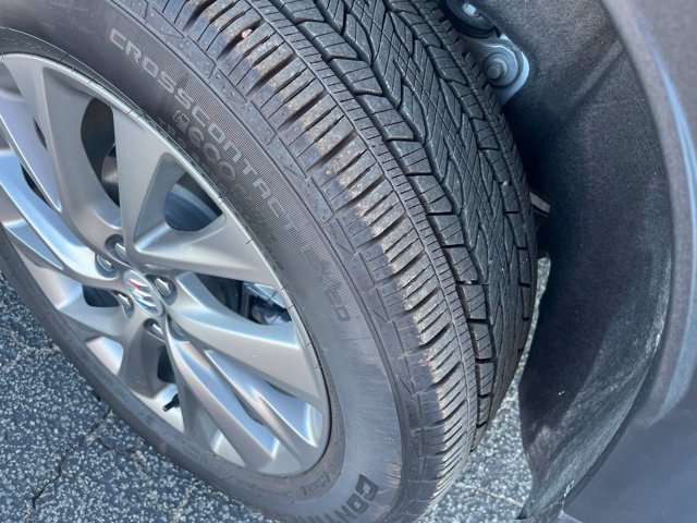 Used 2026 Buick Enclave Preferred w/ Power Package FWD image 7