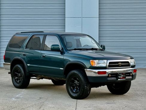 Used 1997 Toyota 4Runner SR5 image 3