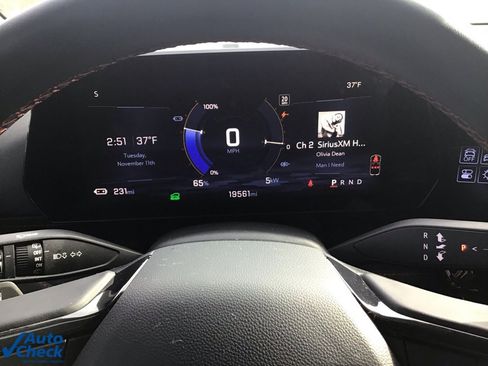 Used 2024 Chevrolet Blazer EV RS image 40