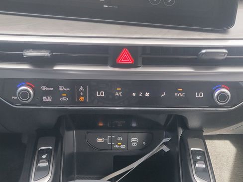 New 2026 Kia Sorento X-Line EX image 24