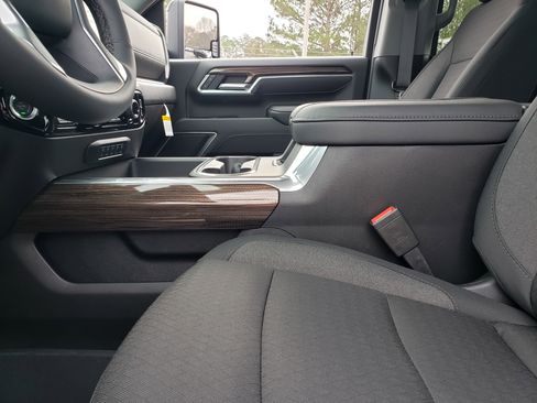 New 2026 Chevrolet Silverado 3500 LT image 27