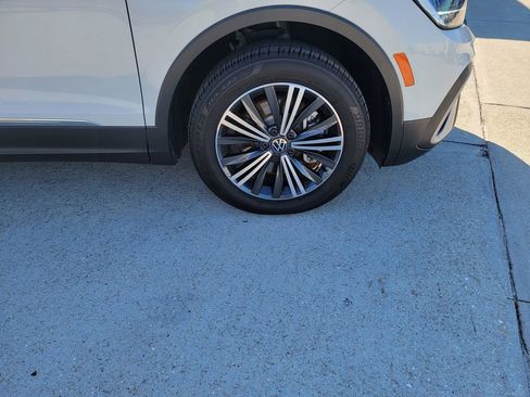 Used 2024 Volkswagen Tiguan Wolfsburg Edition image 10
