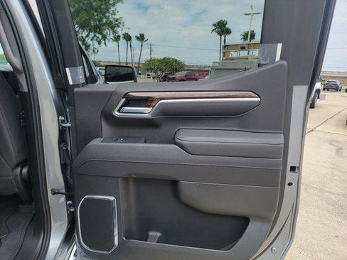 New 2026 GMC Sierra 1500 SLE RWD image 11