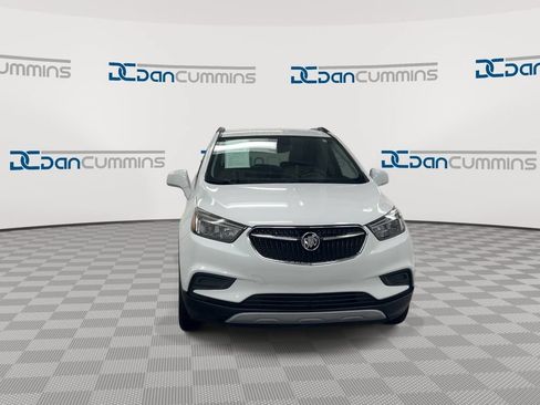 Used 2020 Buick Encore Preferred FWD image 3