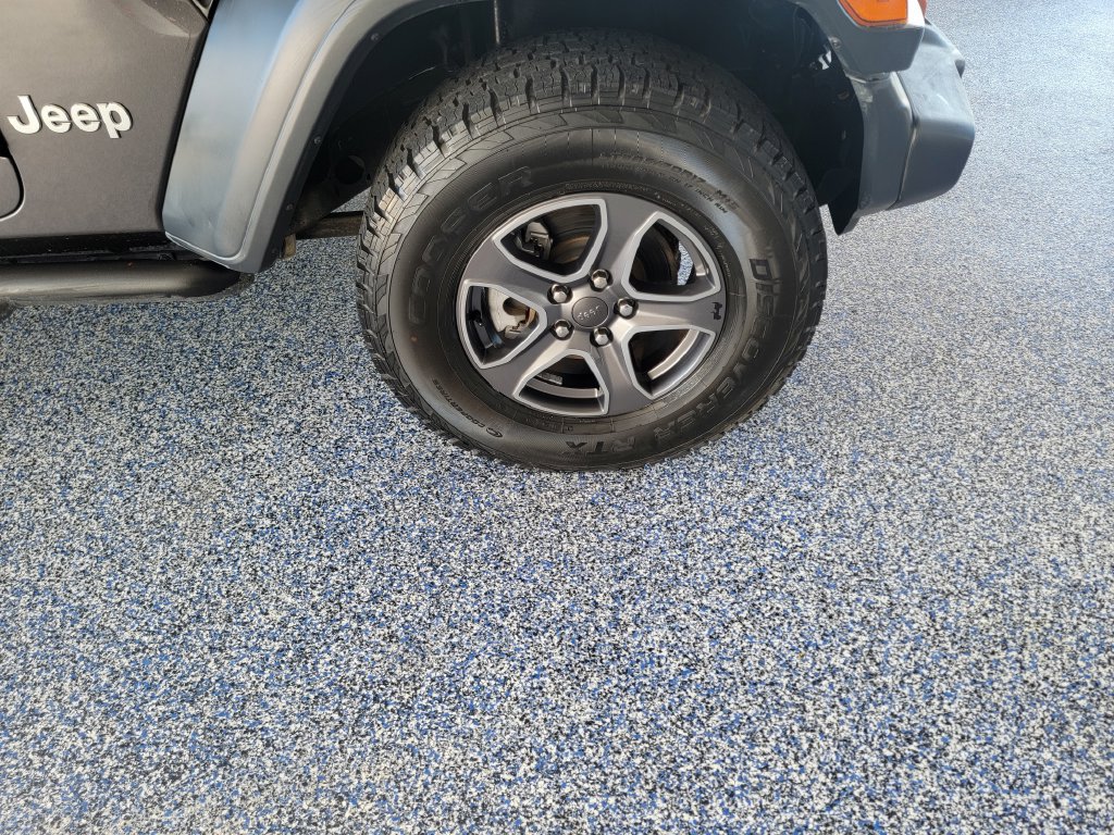 Used 2018 Jeep Wrangler Unlimited Sport S AWD/4WD image 9