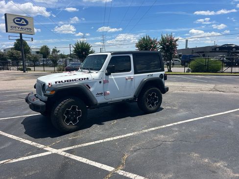 Used 2023 Jeep Wrangler Rubicon w/ LED Lighting Group AWD/4WD image 2