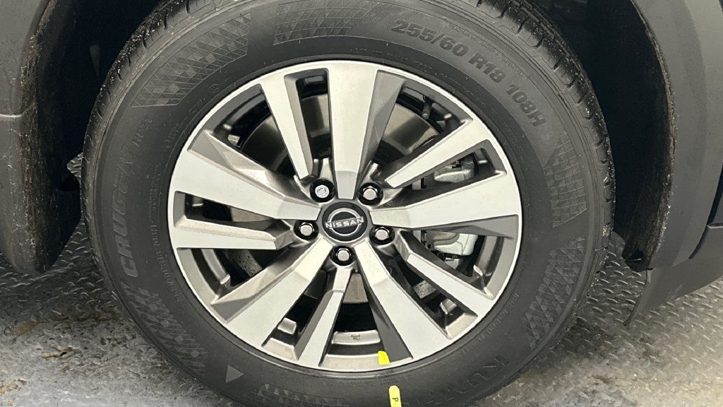New 2026 Nissan Pathfinder SL AWD/4WD image 14
