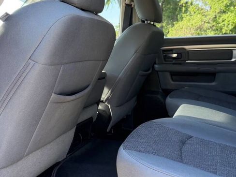 Used 2014 RAM 2500 SLT w/ Luxury Group AWD/4WD image 21