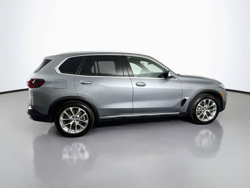 Used 2026 BMW X5 xDrive40i w/ Climate Comfort Package AWD/4WD image 7