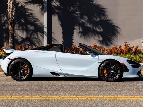 Used 2020 McLaren 720S Performance image 8