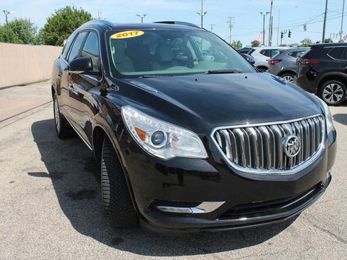 Used 2017 Buick Enclave Premium w/ Experience Buick Package AWD/4WD image 7