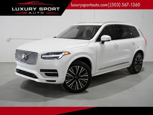 Used 2025 Volvo XC90 T8 Plus w/ Protection Package Premier image 1