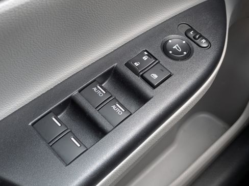 Used 2017 Honda Accord EX-L image 19