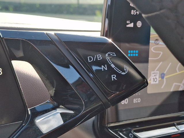 Certified 2023 Volkswagen ID.4 Pro RWD image 17
