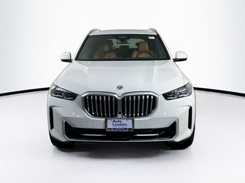 Used 2024 BMW X5 xDrive40i w/ Premium Package AWD/4WD image 2