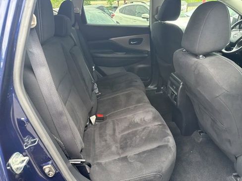 Used 2023 Nissan Murano S AWD/4WD image 18