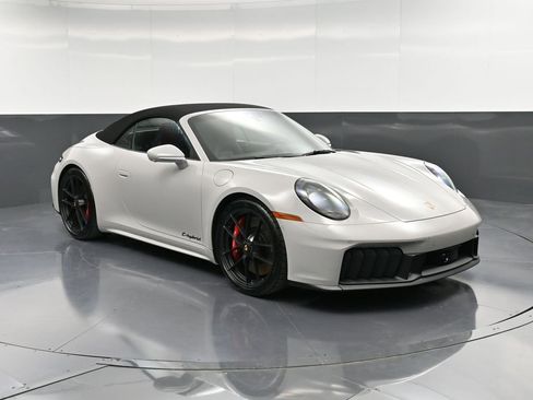 New 2026 Porsche 911 Carrera GTS RWD image 10