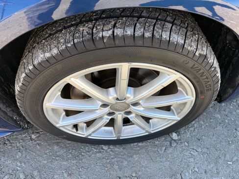 Used 2016 Audi A4 2.0T Premium Plus w/ Technology Package image 12