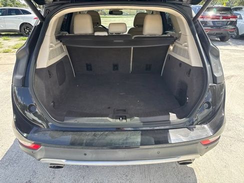 Used 2019 Lincoln MKC Select w/ Select Plus Package AWD/4WD image 7
