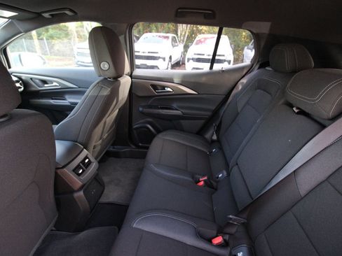 Certified 2026 Chevrolet Equinox EV LT FWD image 25