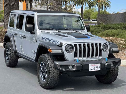 Used 2022 Jeep Wrangler Unlimited Rubicon 4xe AWD/4WD image 19