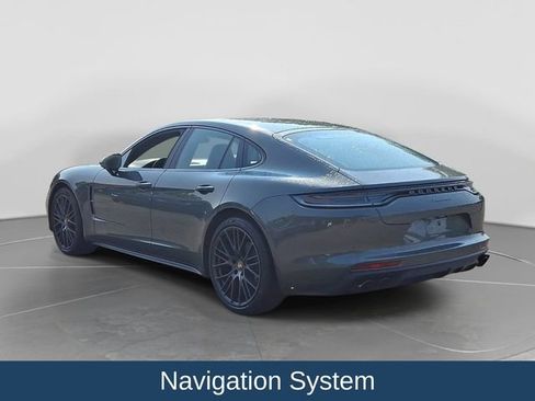 Used 2023 Porsche Panamera RWD image 5