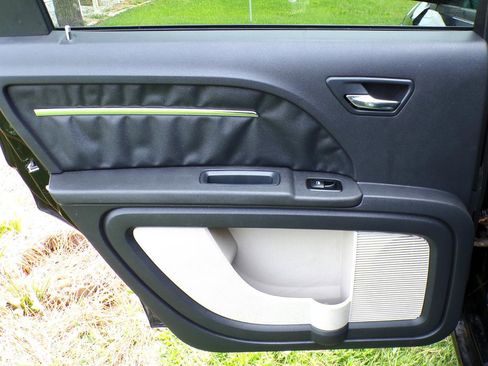 Used 2009 Dodge Journey R/T w/ Flexible Seating Group AWD/4WD image 33