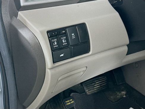 Used 2012 Honda Odyssey EX-L image 10