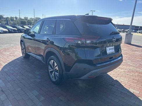 Used 2023 Nissan Rogue SV FWD image 34