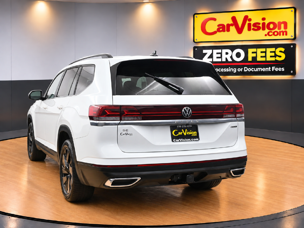 Used 2025 Volkswagen Atlas SE w/ Black Wheel Package AWD/4WD image 3