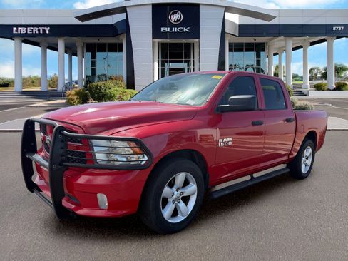 Used 2015 RAM 1500 Express AWD/4WD image 4
