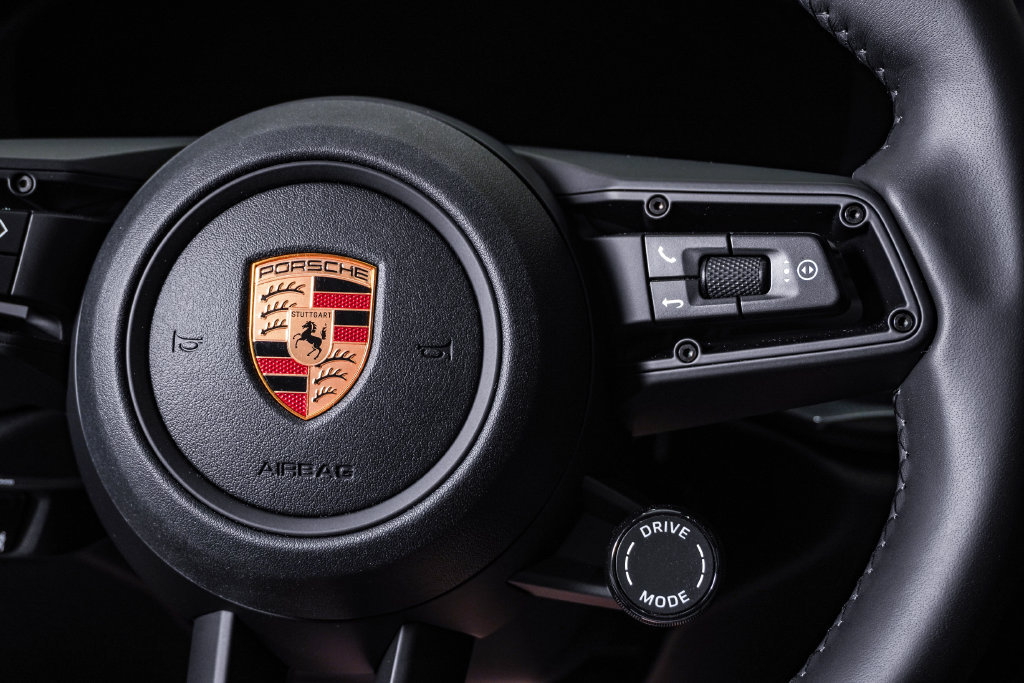 Certified 2026 Porsche 911 Carrera T RWD image 23
