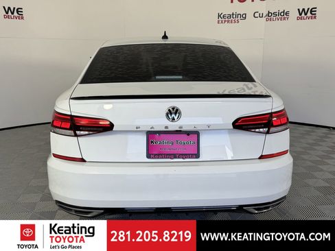 Used 2022 Volkswagen Passat 2.0T R-Line image 6