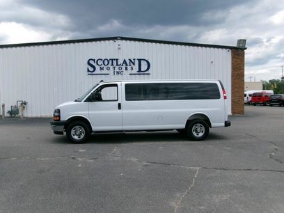 Used 2025 Chevrolet Express 3500 LT w/ LT Preferred Equipment Group