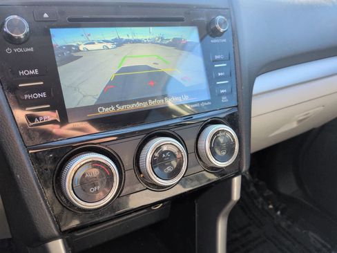 Used 2018 Subaru Forester 2.5i Premium image 26