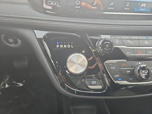 New 2026 Chrysler Pacifica Select image 16