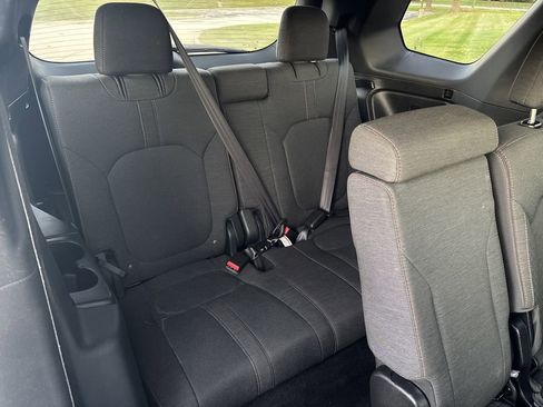 Used 2023 Honda Pilot Sport image 28