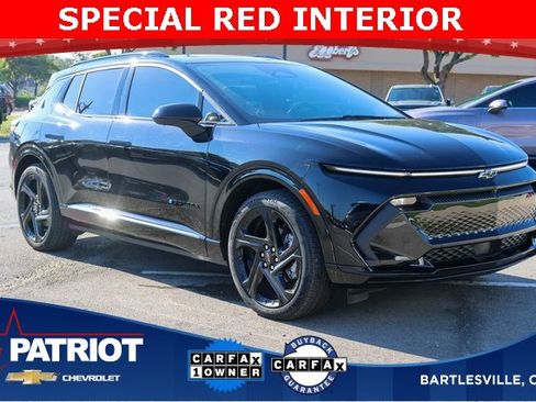 Used 2025 Chevrolet Equinox EV RS image 1