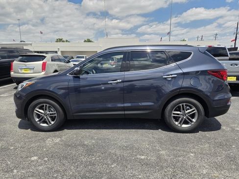 Used 2018 Hyundai Santa Fe Sport w/ 2.4L Value Package 02 FWD image 5