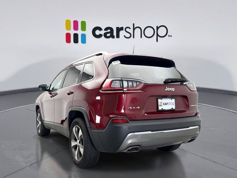 Used 2021 Jeep Cherokee Limited image 3