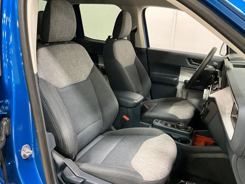 Used 2022 Ford Maverick XLT FWD image 9