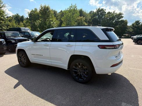 New 2026 Jeep Grand Cherokee Limited AWD/4WD image 3