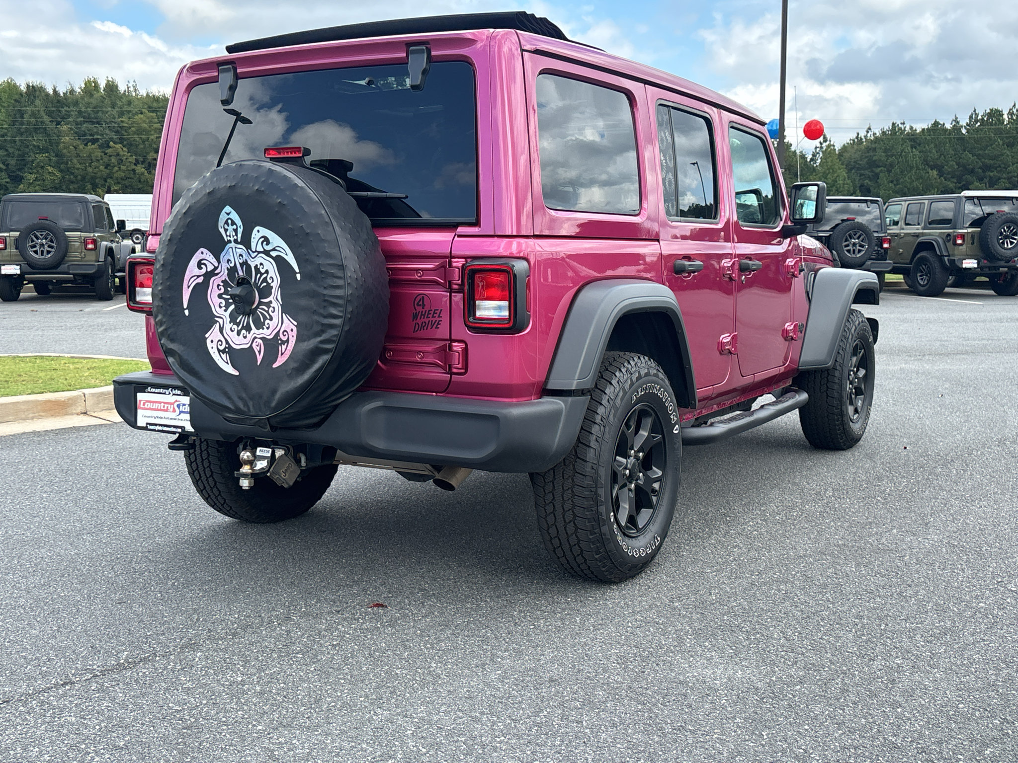 Used 2022 Jeep Wrangler Unlimited Sport AWD/4WD image 7