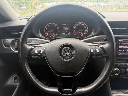 Used 2020 Volkswagen Passat 2.0T R-Line FWD image 21