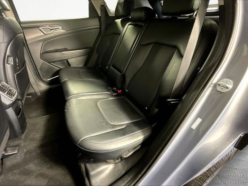 Used 2023 Kia Sportage EX image 20