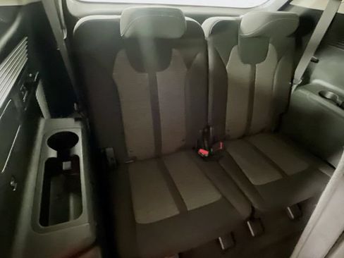 Used 2023 Kia Sorento LX FWD image 26