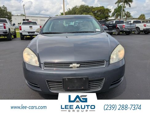 Used 2009 Chevrolet Impala LT FWD image 8