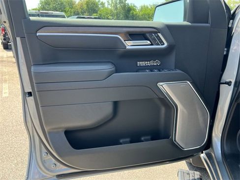 New 2025 Chevrolet Silverado 1500 High Country image 23