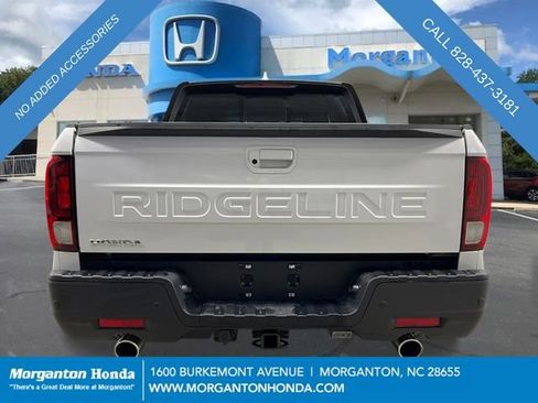 New 2026 Honda Ridgeline Black Edition image 5
